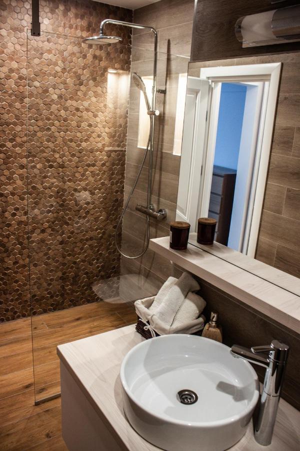 Eurocomfort Apartments Пьятра-Нямц Экстерьер фото